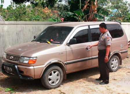 Mobil kijang salahsatu Barang bukti yang diamankan oleh Polsek Bintan Utara.JPG